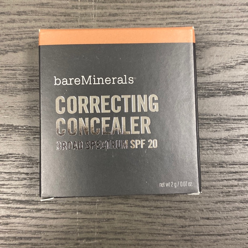 Correcting concealer